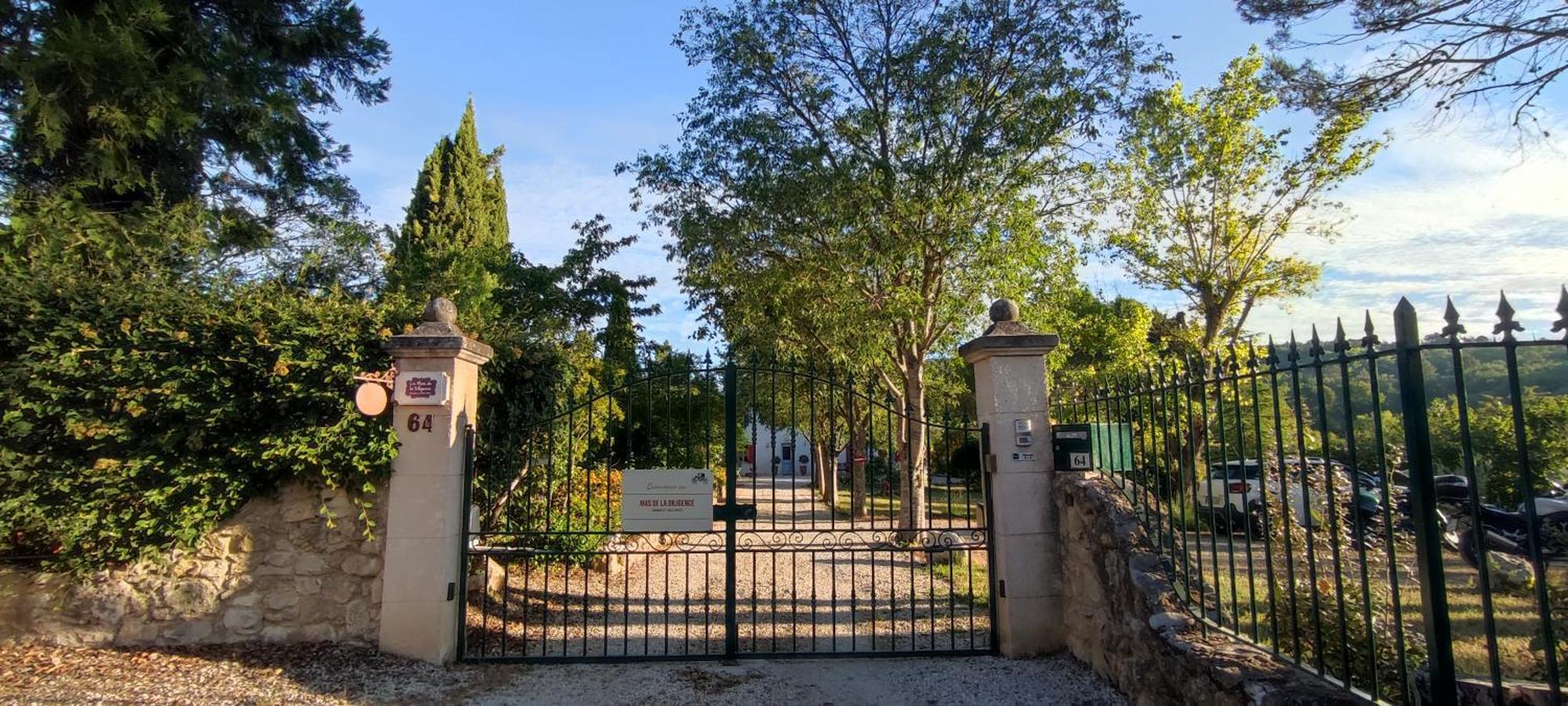 De La Diligence Bed & Breakfast *